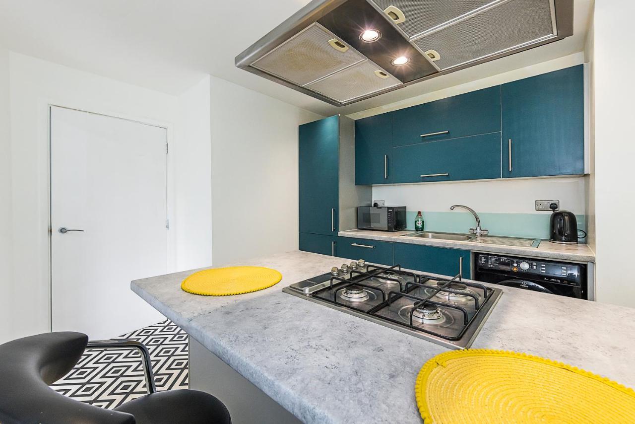 Bow Wharf Apartments London Exteriör bild